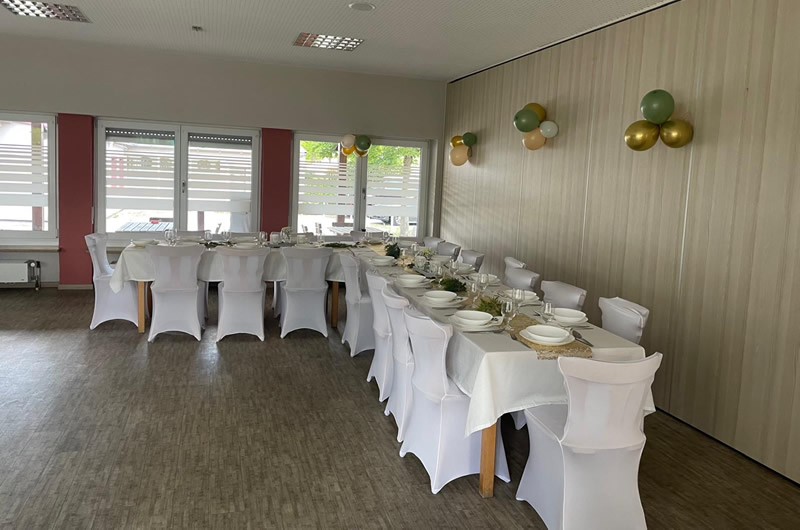 Zwei_Hirsche_Ballsaal_slider3